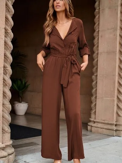 Jumpsuit mit Taschen und Knöpfen und Taillenschnürung