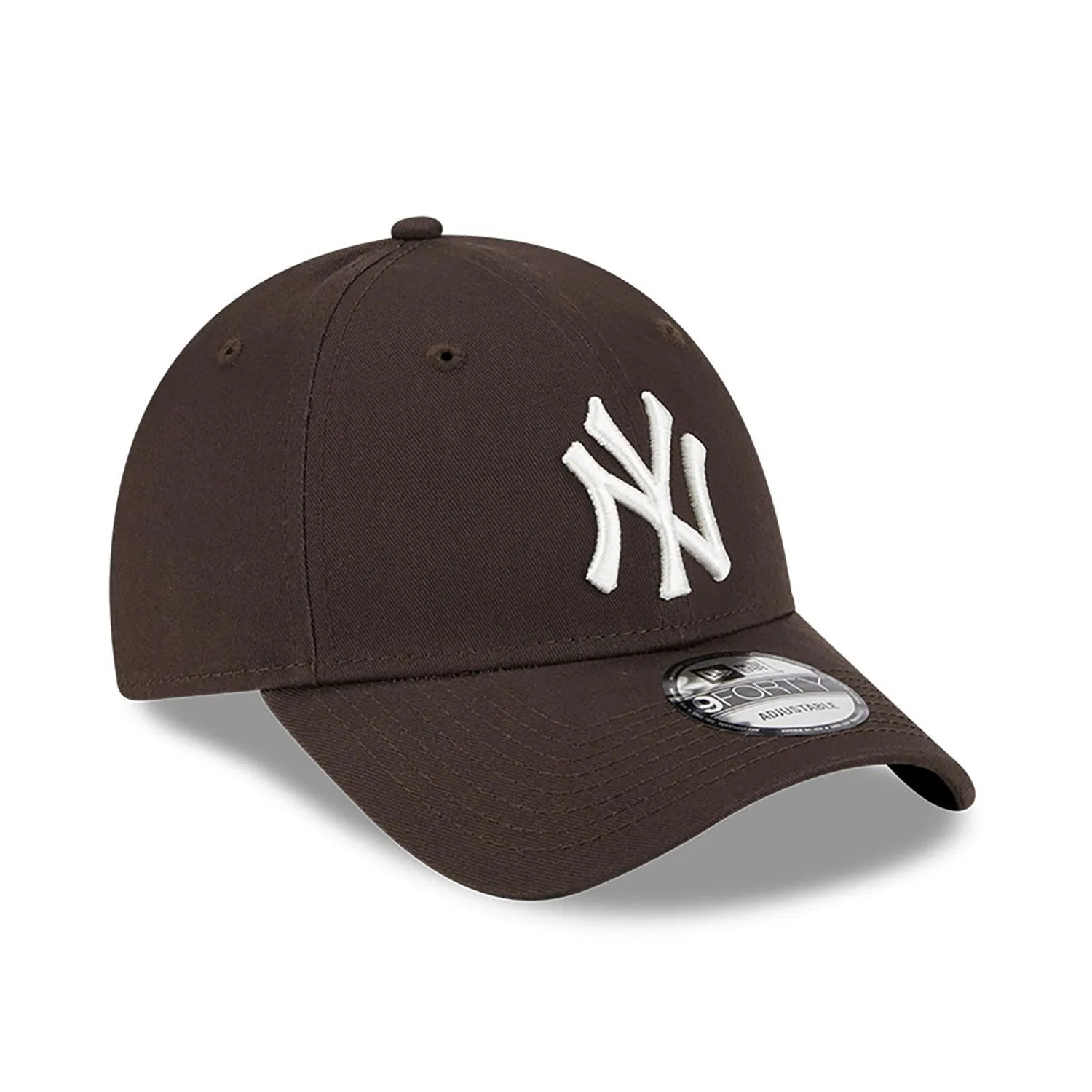 NEW ERA New York Yankees League Essential Brown 9FORTY Adjustable Cap